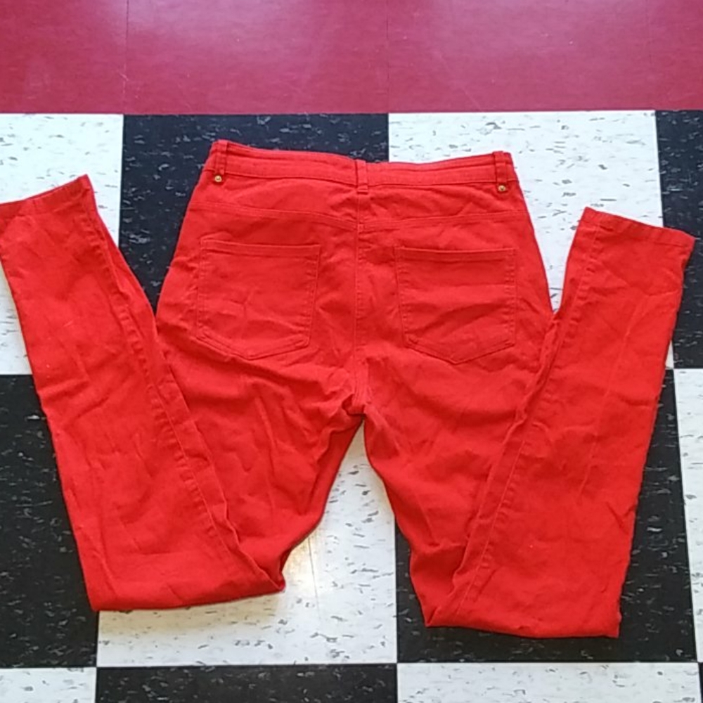 SOLD H&M red jeans - Picture 7 of 10